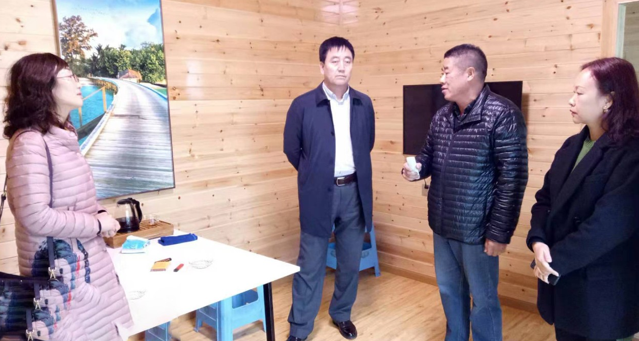 在移動智能屋+儲能鋰電池投資選址項目方生產(chǎn)基地舉行政府對接會，持續(xù)加大優(yōu)質項目對接力度
