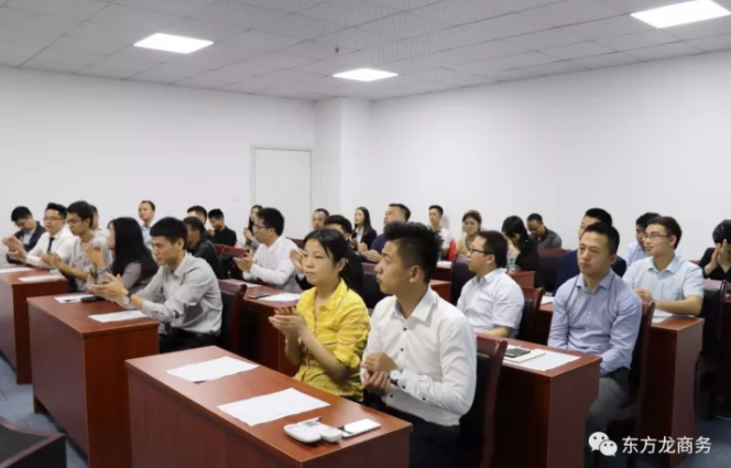 深圳分公司舉行2017年專場招聘會,加快委托招商引資服務(wù)模式轉(zhuǎn)型升級 深圳分公司舉行2017年專場招聘會,加快委托招商引資服務(wù)模式轉(zhuǎn)型升級