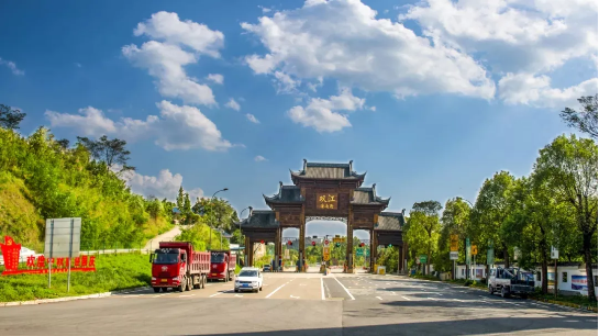 全力助推重慶潼南高新區(qū)委托招商引資，大力打造“6+1”產(chǎn)業(yè)集群！