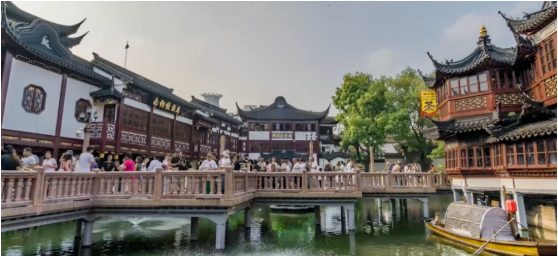 集團(tuán)全力助推江西省鷹潭市月湖區(qū)委托招商引資，以“園區(qū)經(jīng)濟(jì)”為抓手，打造發(fā)展“增長極”