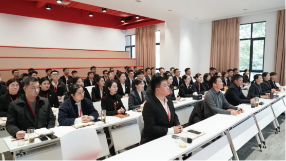 繆力同心，向年度目標任務(wù)發(fā)起“總攻”！12月中旬，集團成功通過44個優(yōu)質(zhì)投資選址項目