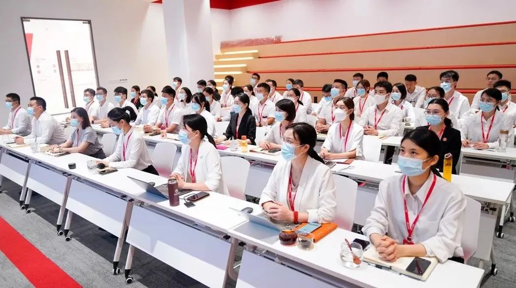 天氣炙熱，招商火熱，開發(fā)熱情勢不可擋！7月上旬，集團成功通過27個優(yōu)質投資選址項目