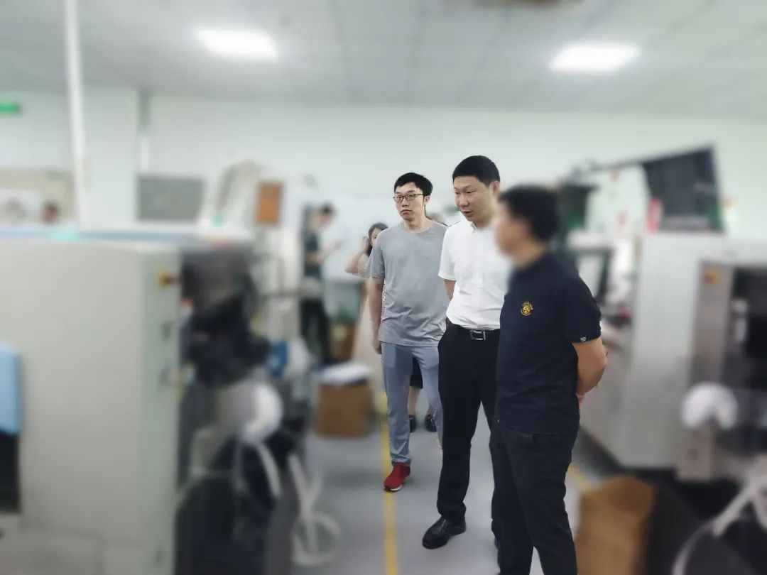 小米、華為等知名企業(yè)合作伙伴！四川某地方政府實地對接高品質(zhì)智能電子設(shè)備生產(chǎn)投資選址項目