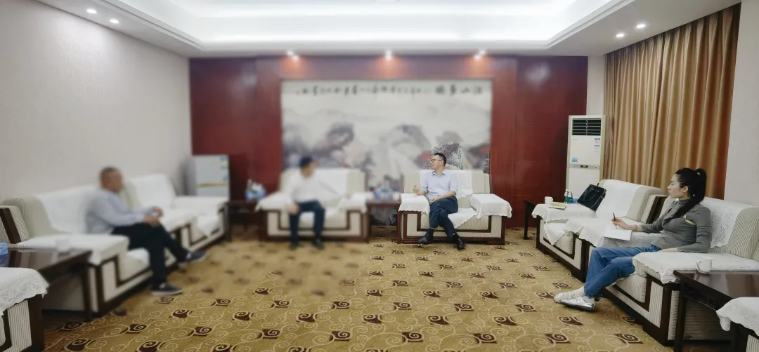 24小時(shí)完成雙向考察，東方龍商務(wù)服務(wù)效率再獲政企點(diǎn)贊！新能源鋰電池生產(chǎn)擴(kuò)建投資選址項(xiàng)目方反向考察江西某地方政府